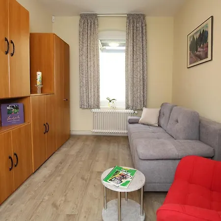 Apartment Am Schildautal-mit Gartenlounge&wlan *